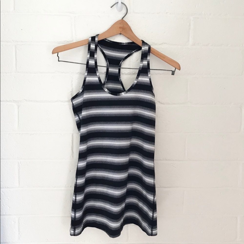 Lululemon workout tank top